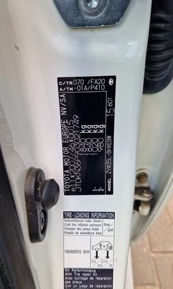 Toyota Prius cena 57900 przebieg: 104000, rok produkcji 2013 z Kłodzko małe 352